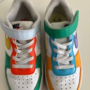 Kid's NIKE Shoes Multi-Color Size  Barely Worn Size 12